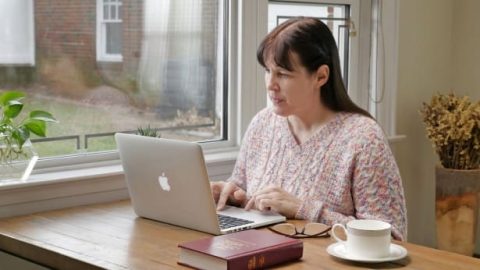 Συλλογισμοί μιας γερμανής χριστιανής: Βρήκα το μονοπάτι της νίκης επί της αμαρτίας